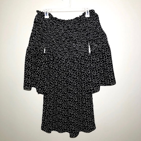 Max Studio Heart Print Black and White Off the Shoulder Bell Sleeve Dress S - Picture 2 of 13